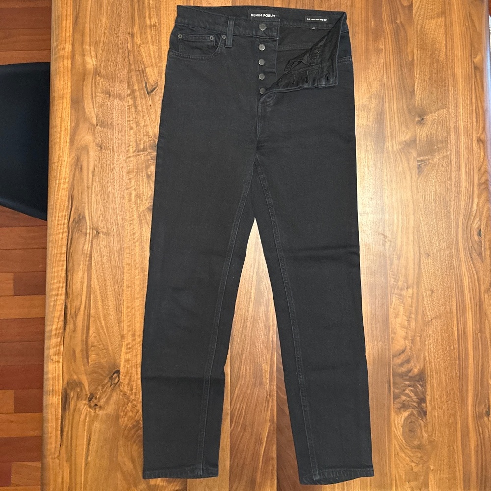 Denim Forum Yoko size 27 Aritzia
